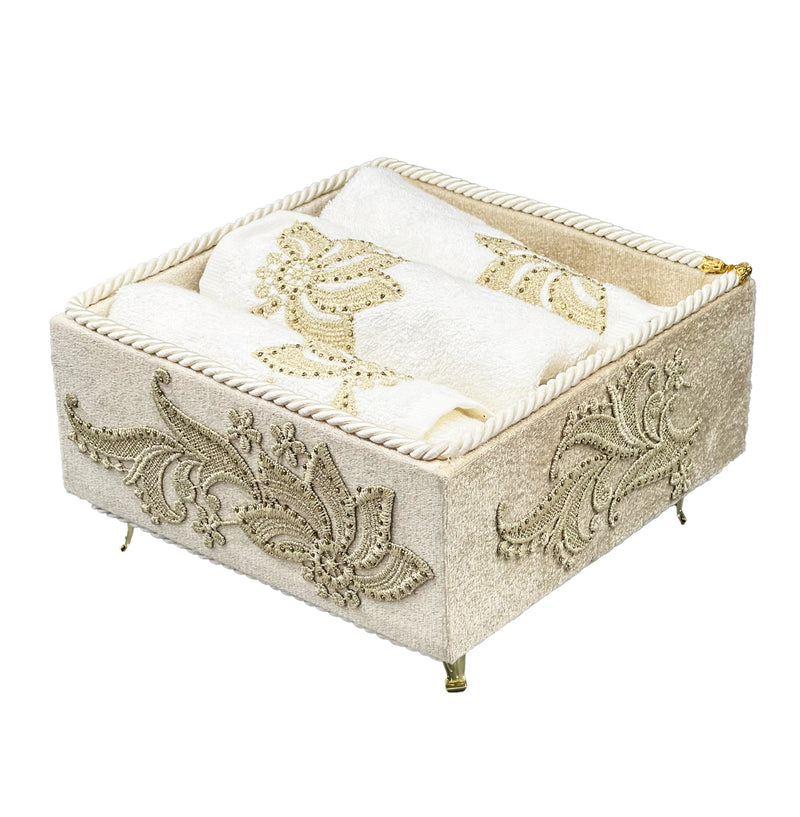 Ayla Gold Box Towel Set